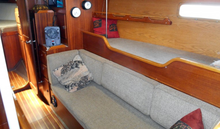 40 Pearson Salon starboard