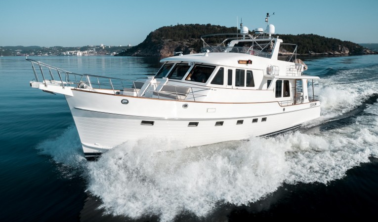 59 Grand Banks 