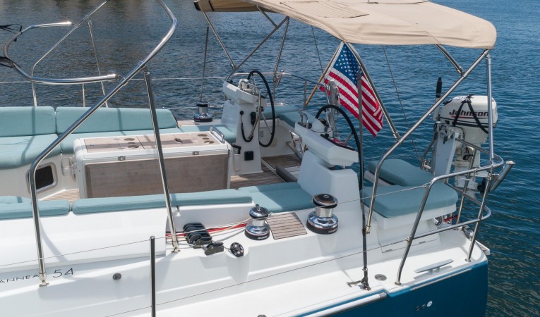 54 Jeanneau 