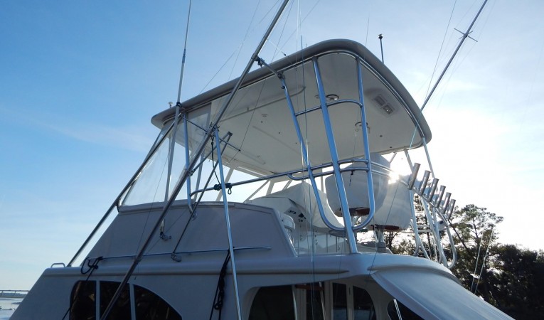 48 Whiticar Flybridge