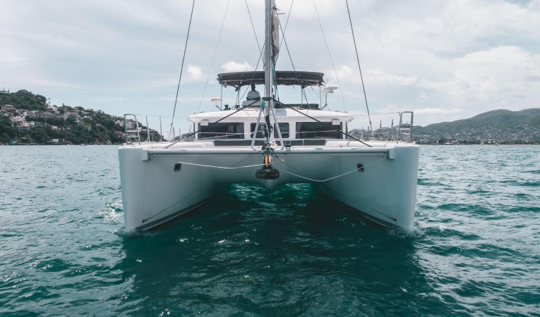 45 Lagoon 
