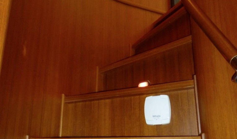 59 Grand Banks Staircase to lower deck