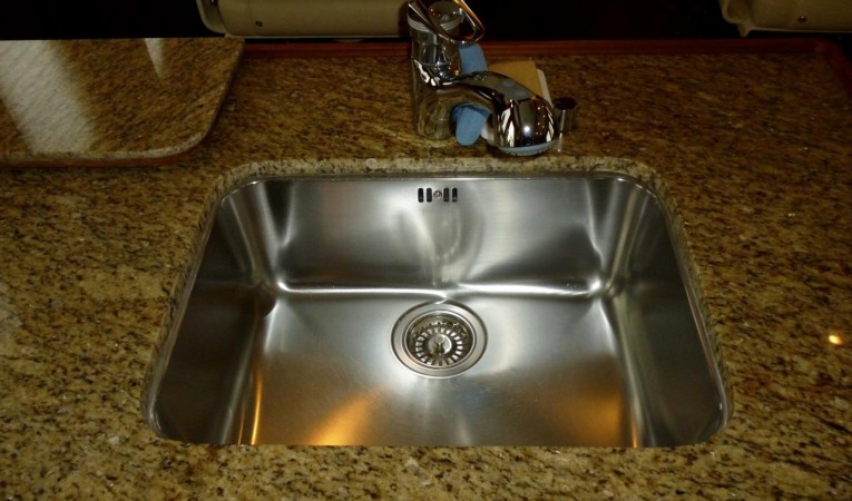 59 Grand Banks Sink