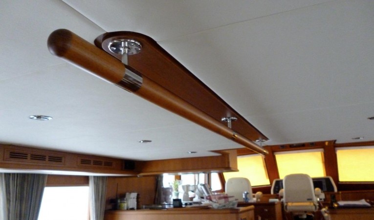 59 Grand Banks Overhead Salon "Grab Bar"