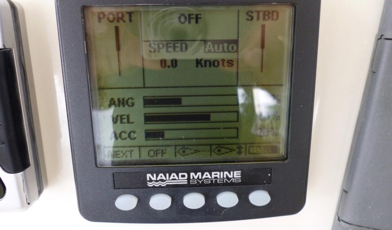 59 Grand Banks Flybridge Electronics