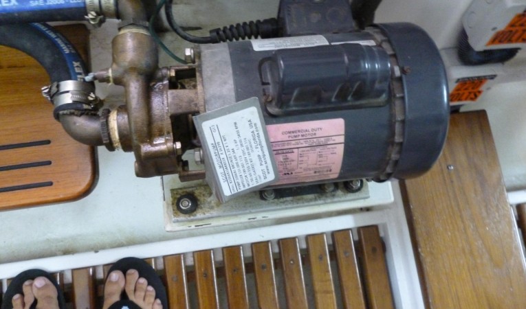 59 Grand Banks Engine Room