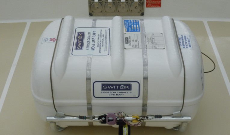 59 Grand Banks Canister Liferaft