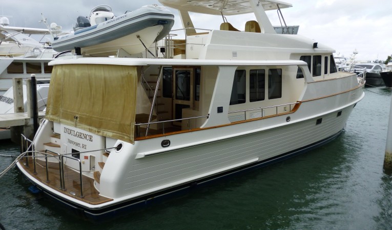 59 Grand Banks Starboard Side profile