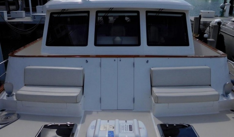 59 Grand Banks Forward Deck