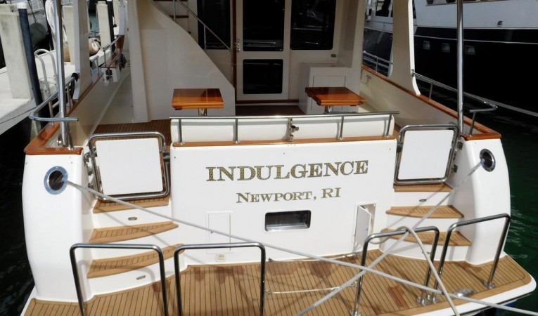 59 Grand Banks Transom/Swim Platform/Aft Deck