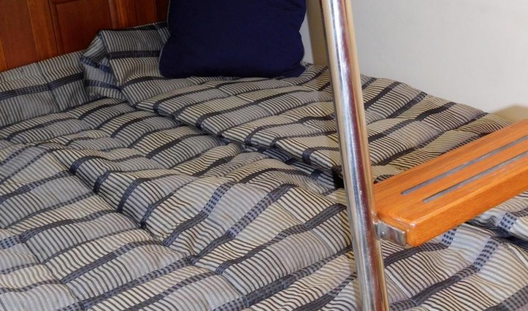 59 Grand Banks Crew Quarters