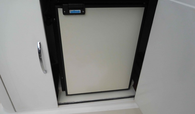 59 Grand Banks Flybridge Refrigerator