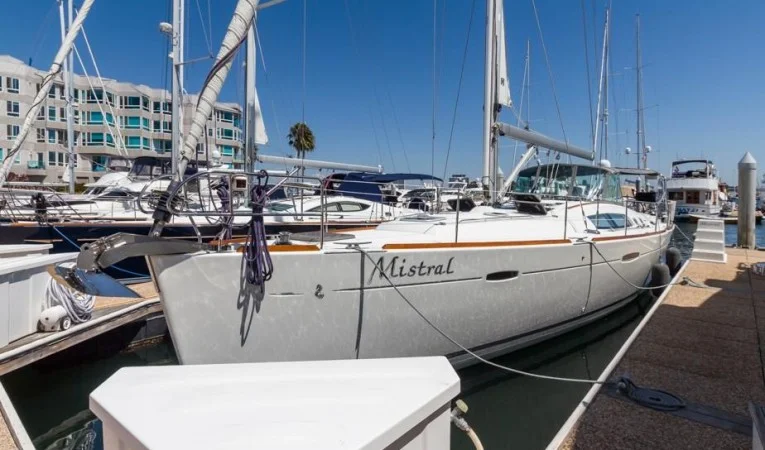 49 Beneteau Port Side