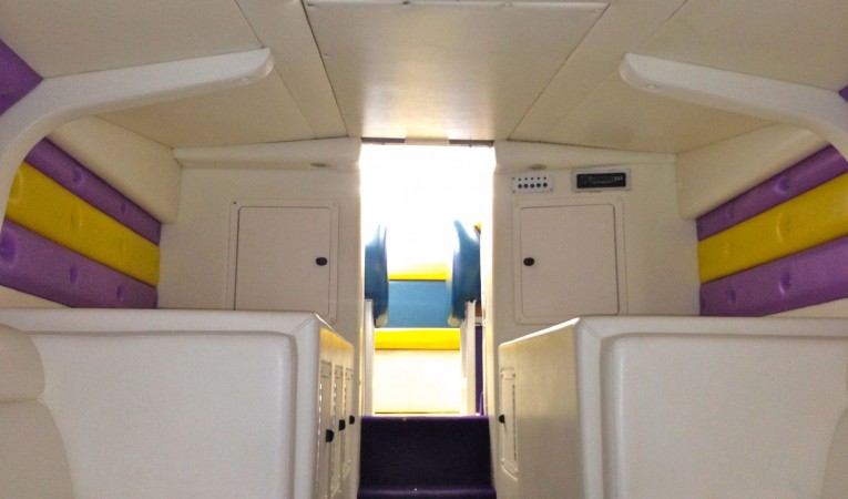 36 Apache Interior looking aft