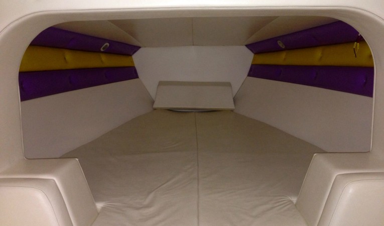 36 Apache Interior Forward v-berth