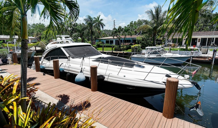 48 Sea Ray 
