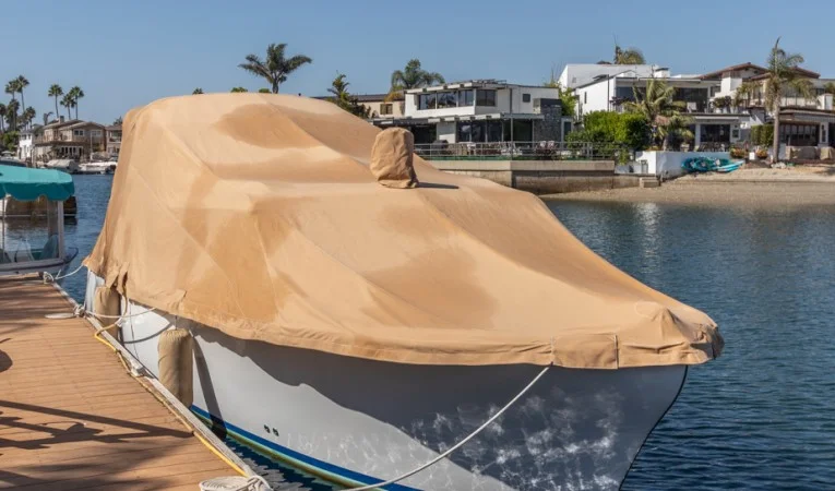 27 Chris-Craft 
