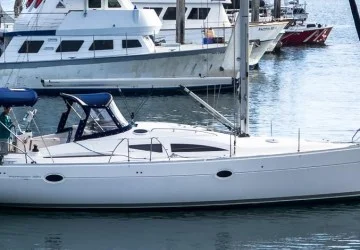 38' Elan 2011