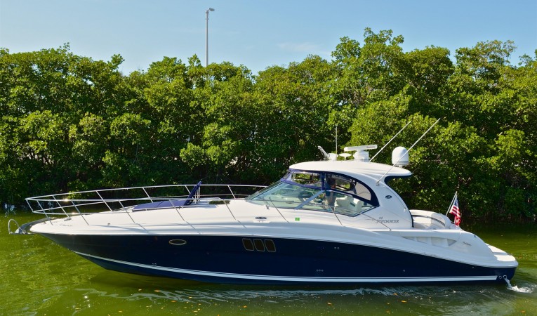 44 Sea Ray 