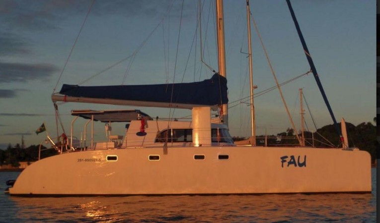 42 Dolphin 