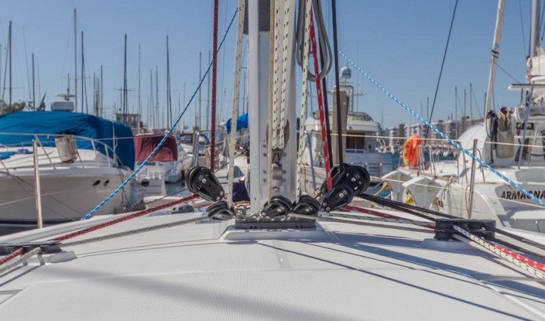 41 Beneteau Base of mast