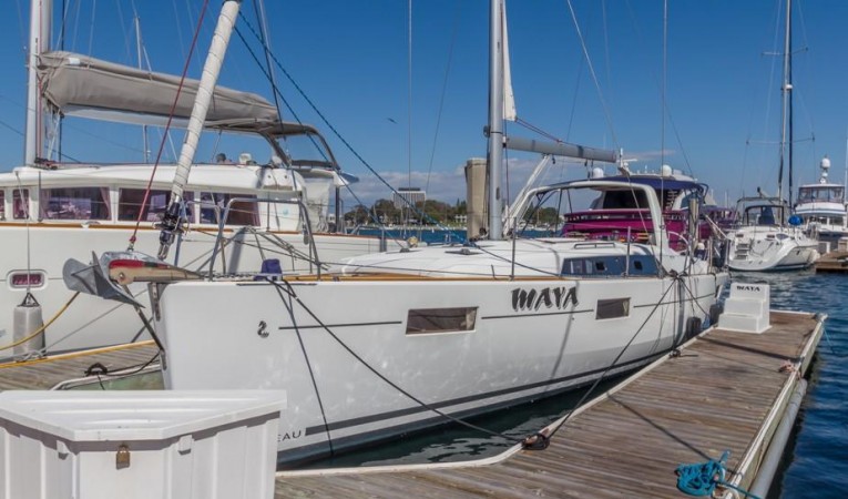 41 Beneteau Dockside View