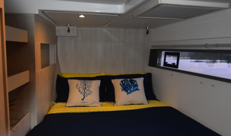 51 Leopard Port aft Cbin