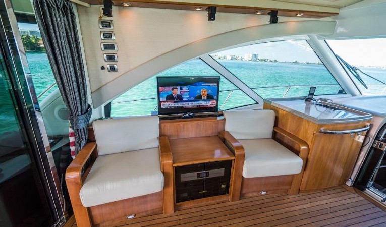 60 Sea Ray 
