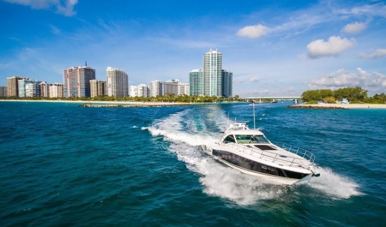 60 Sea Ray 