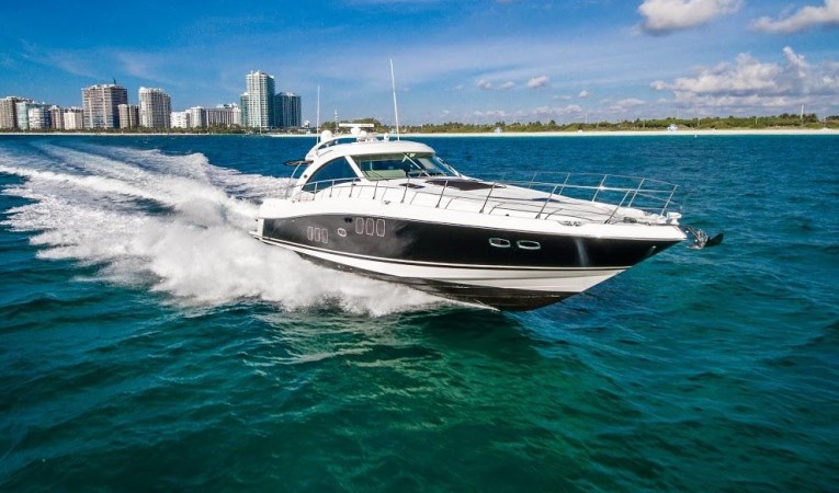 60 Sea Ray 