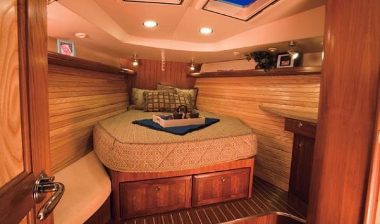 49 Hunter Manufacturer Provided Image