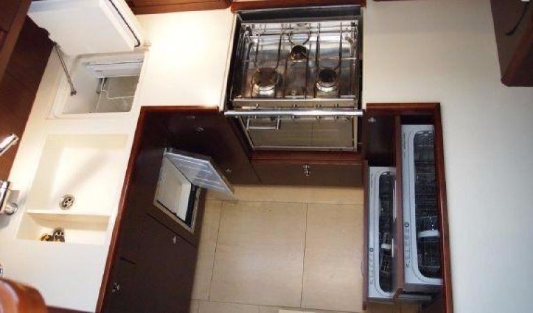 62 Moody Gourmet Galley