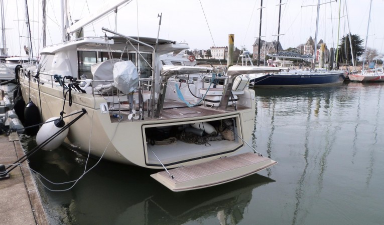 62 Moody Tender Garage