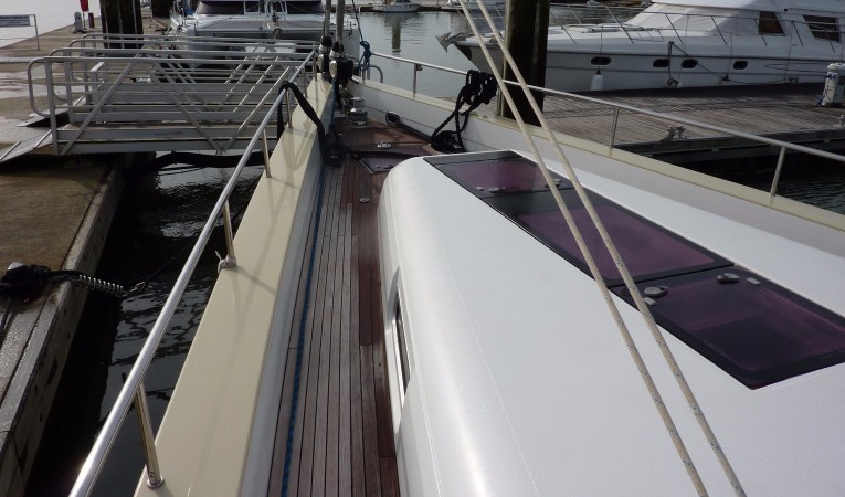 62 Moody Fwd platform