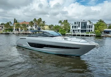 68' Riva 2023