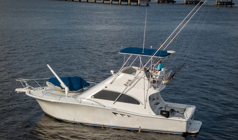 36 Luhrs 