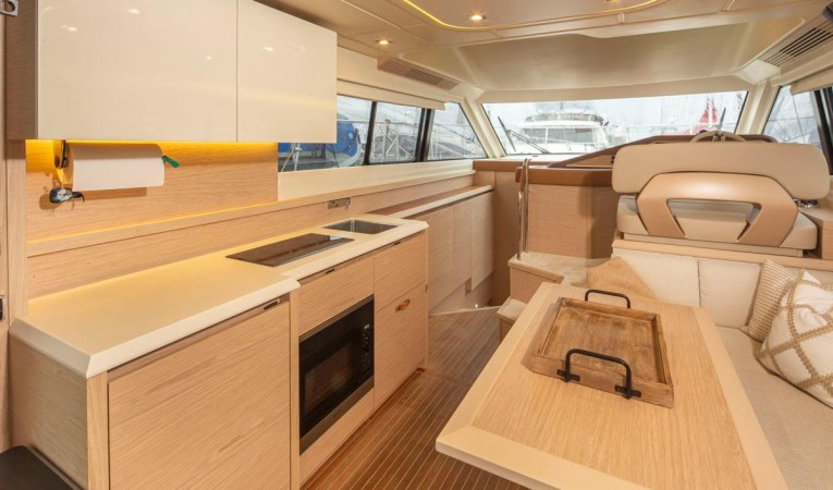 45 Beneteau 