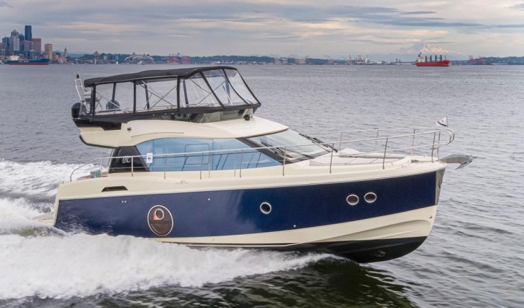 45 Beneteau 