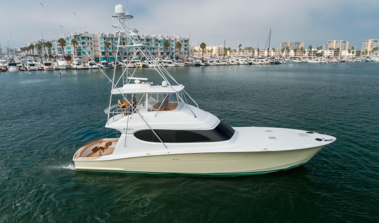 64 Hatteras 