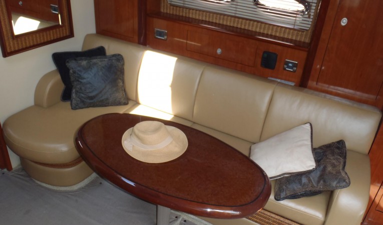 39 Sea Ray Salon sofa and table