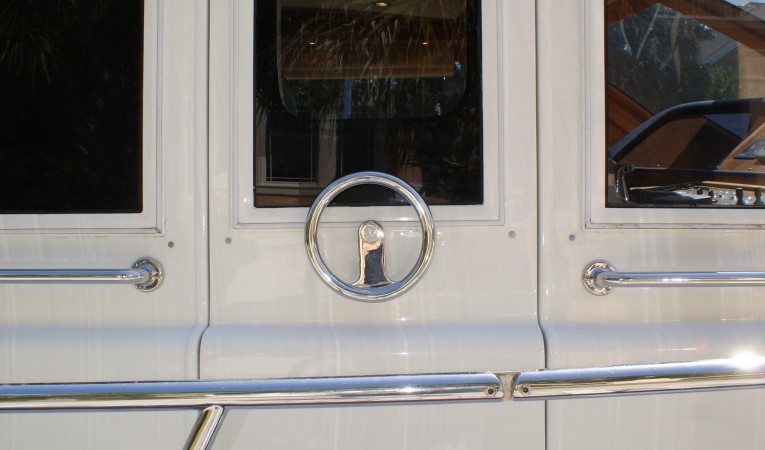 66 Vicem starboard pilot door