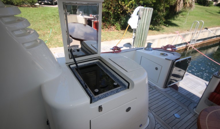 66 Vicem starboard grill