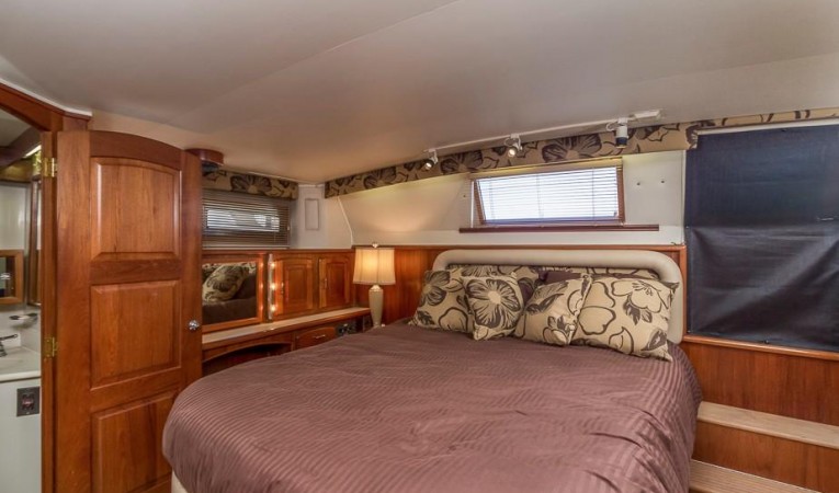 48 Californian Master Stateroom