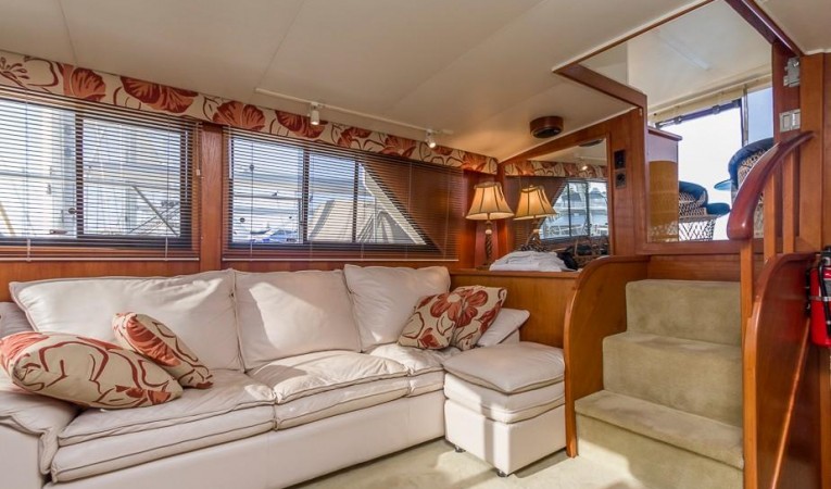 48 Californian Main Salon