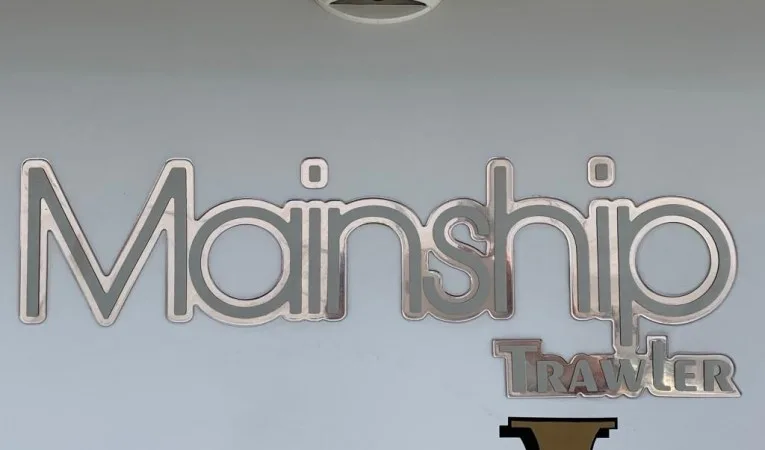 39 Mainship 