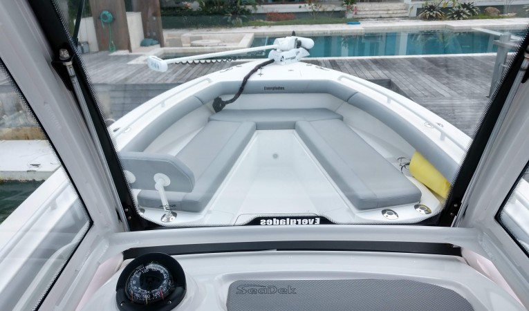 27 Everglades Great Visibility