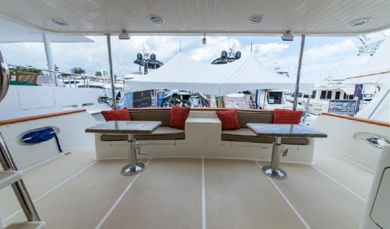 66 Offshore Aft Deck