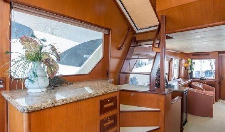 66 Offshore Pilothouse Stairs to Flybridge