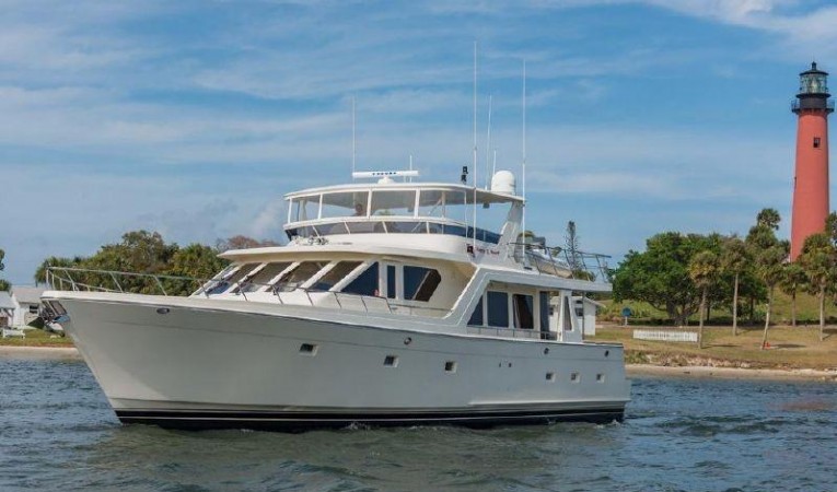 66 Offshore Port Bow Profile