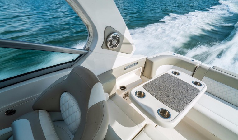 31 Chaparral Cockpit Starboard